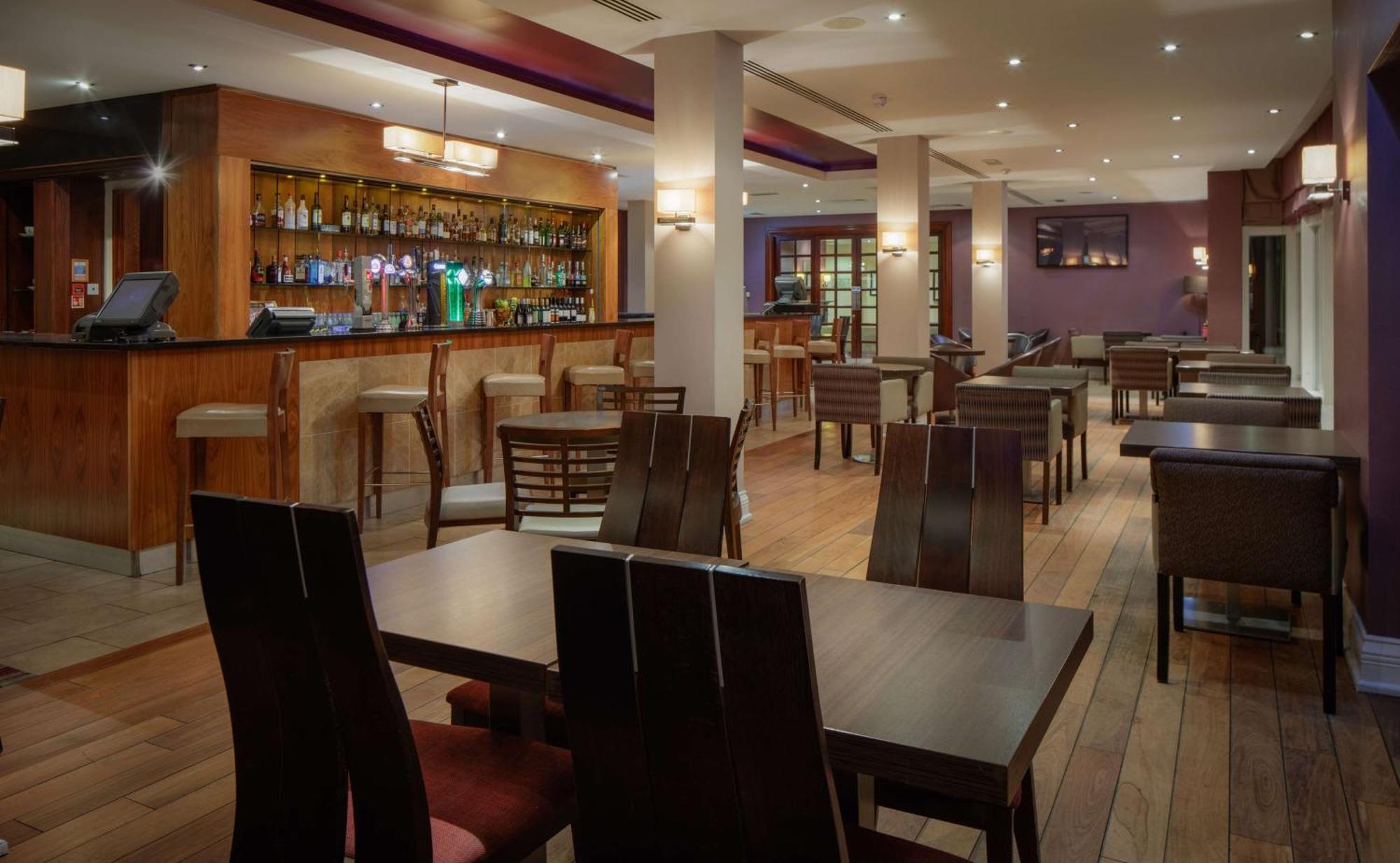 מלון Doubletree By Hilton Belfast טמפלפטריק מראה חיצוני תמונה